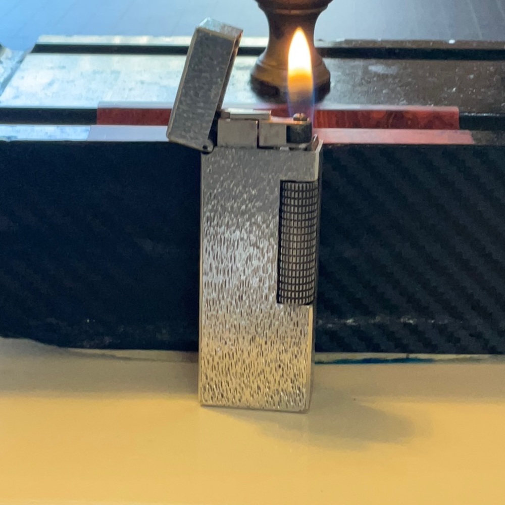 Dunhill rollagas lighter silver-classic fine bark model great working c…